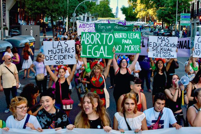 UGT Madrid denuncia que la comunidad sigue sin garantizar el derecho al aborto en la sanidad pública