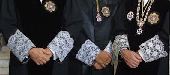 toga juez. La corrupción judicial politizada