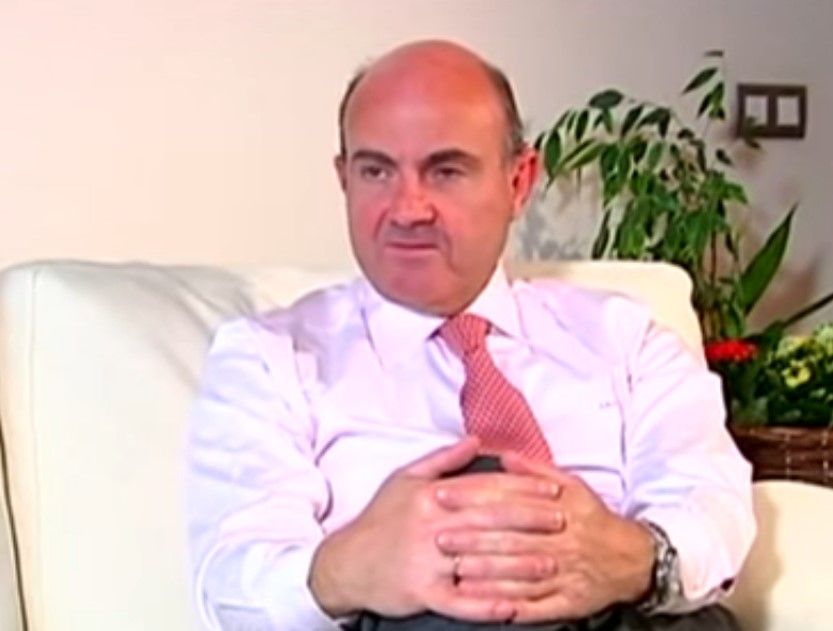 Luis-de-Guindos-2013.jpg