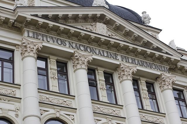 Dimisión en bloque del Gobierno de Lituania tras un escándalo de corrupción que salpica a la familia del primer ministro
