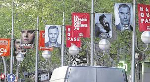 foto carteles electorales