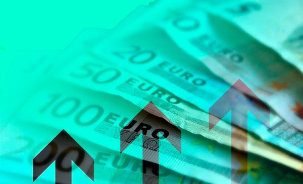 El salario bruto anual aumenta un 4,6% en 2022, y alcanza niveles históricos desde 2008