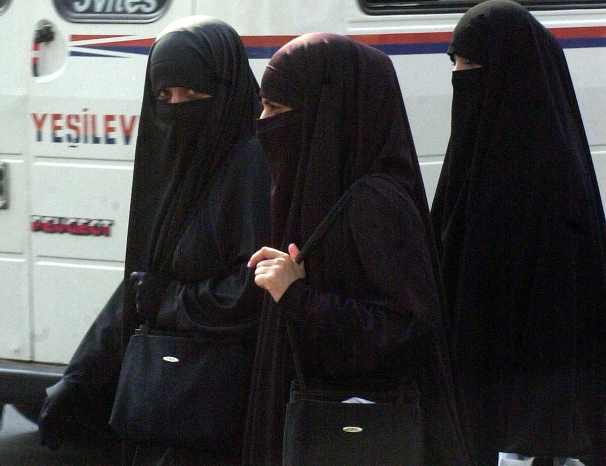 Mujeres Arabia fútbol