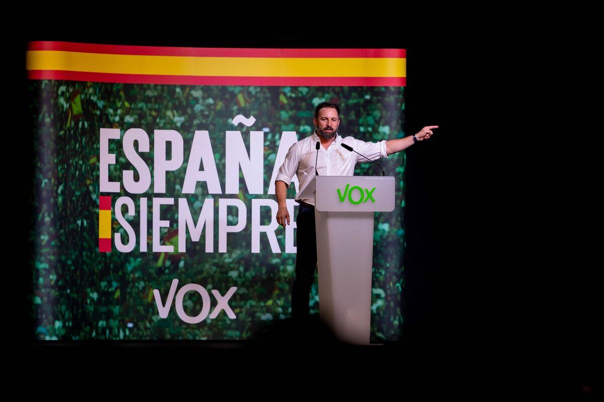 Vox Pin Parental