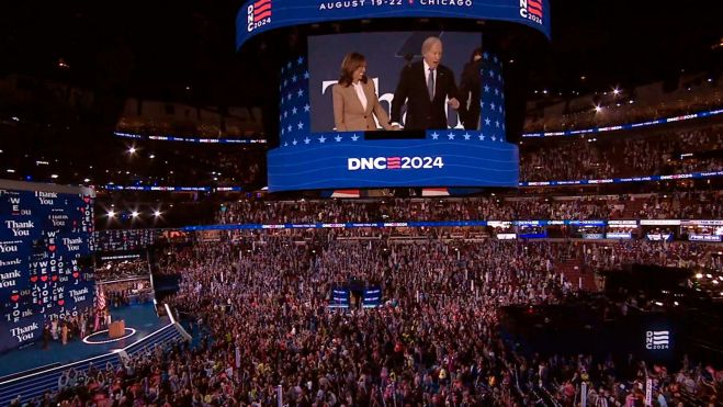Kamala Harris toma el testigo de Joa Biden en la Convención Democrata en Chicago Kamala Harris toma el testigo de Joa Biden en la Convención Democrata en Chicago