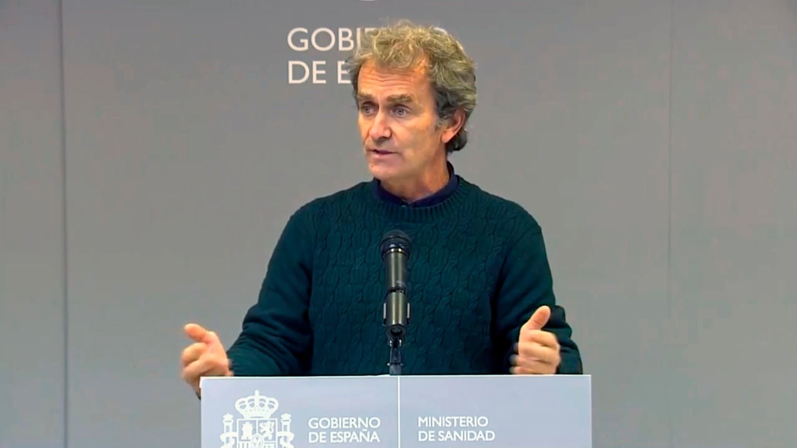 Simón
