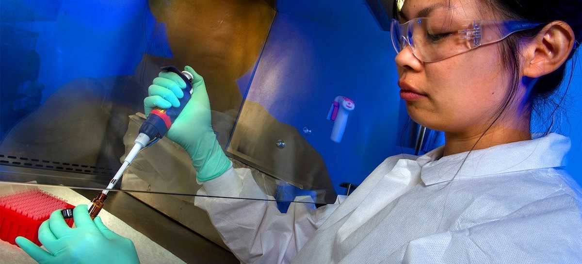 Berliner Zeitung: La Comisión Europea admite: las vacunas contra el coronavirus se aprobaron sin datos de seguridad "completos"