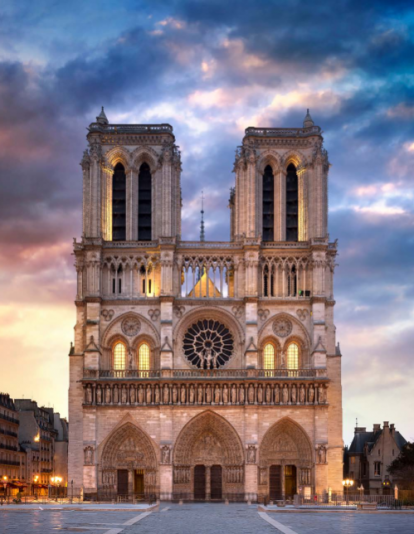El retorno de la Catedral de Notre Dame en París El retorno de la Catedral de Notre Dame en París