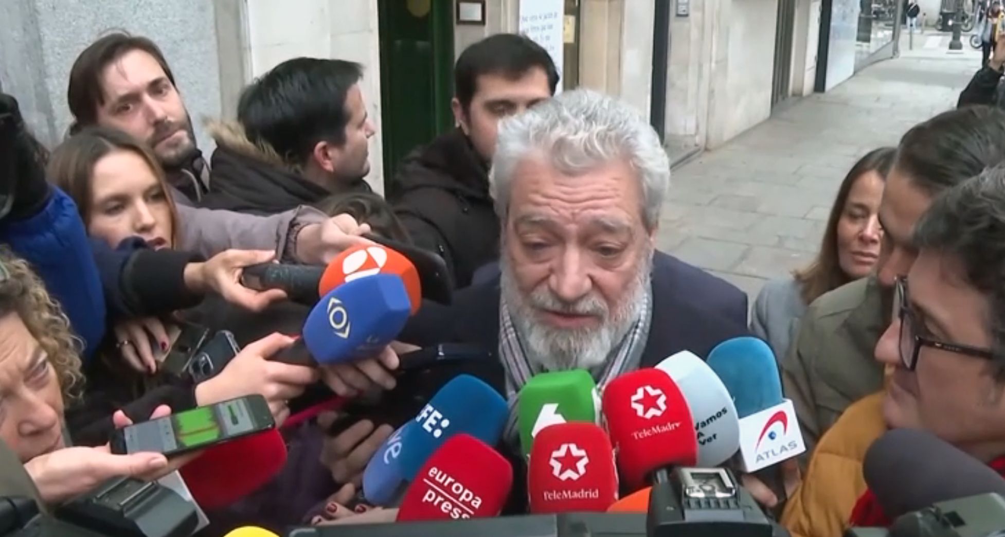 Miguel Ángel Rodríguez pide una condena ejemplar contra el fiscal general del Estado mientras sus maniobras quedan al descubierto.