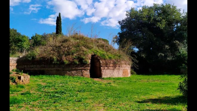 Las necrópolis de Tarquinia y Cerveteri Las necrópolis de Tarquinia y Cerveteri