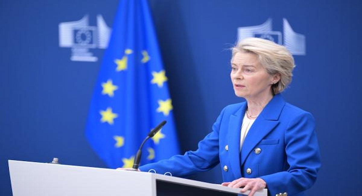 La UE se resigna a un arancel del 15% para evitar un castigo mayor de Trump