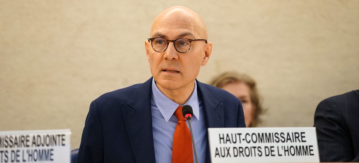El Alto Comisionado de las Naciones Unidas para los Derechos Humanos, Volker Türk, presenta su actualización global ante el Consejo de Derechos Humanos en Ginebra sobre los conflictos activos en estos tiempos de guerras. | Foto: Consejo de Derechos Humanos de la ONU/Marie Bambi
