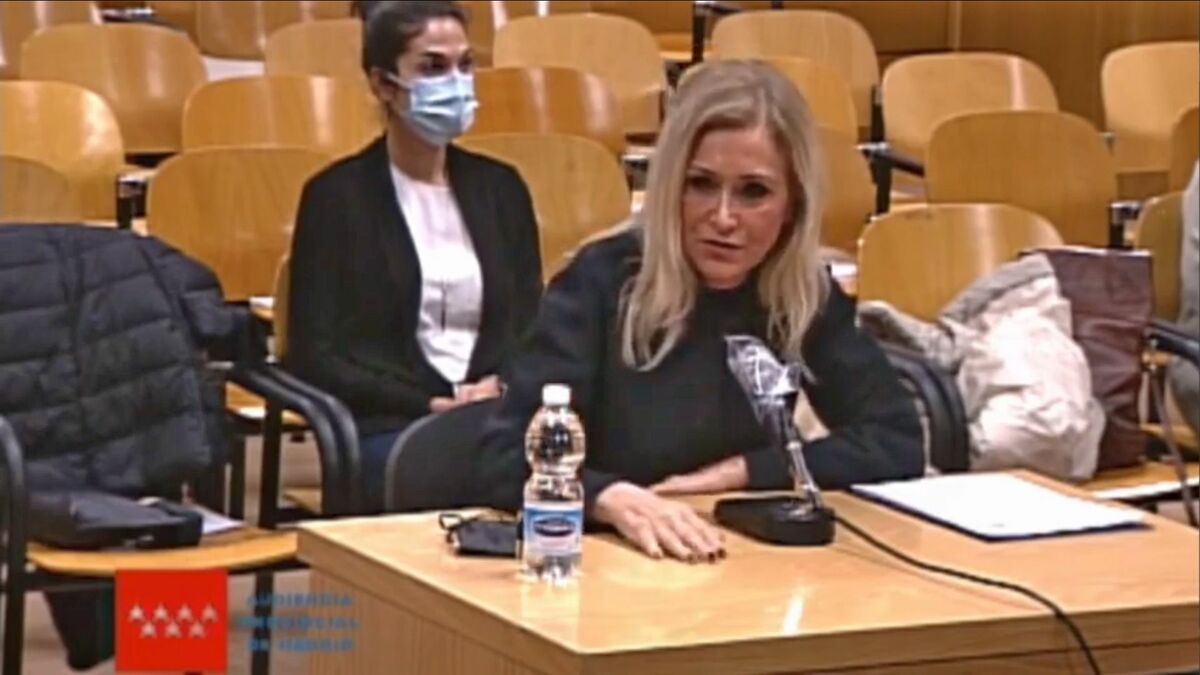 cristina cifuentes