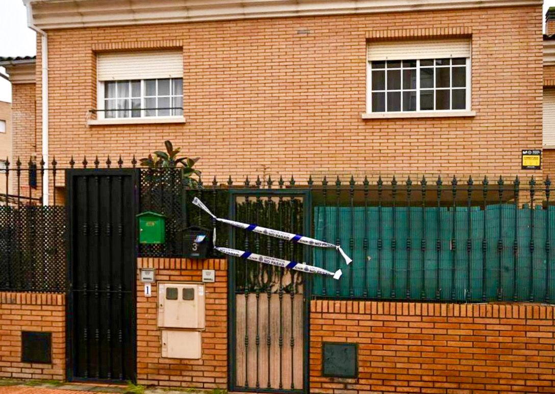 Tres menores detenidos por la muerte de una educadora en un piso tutelado en Badajoz