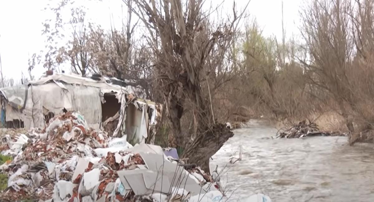 Infraviviendas de las 68 familias que habitan la ribera del Guadarrama y que se vieron afectadas por las inundaciones.
