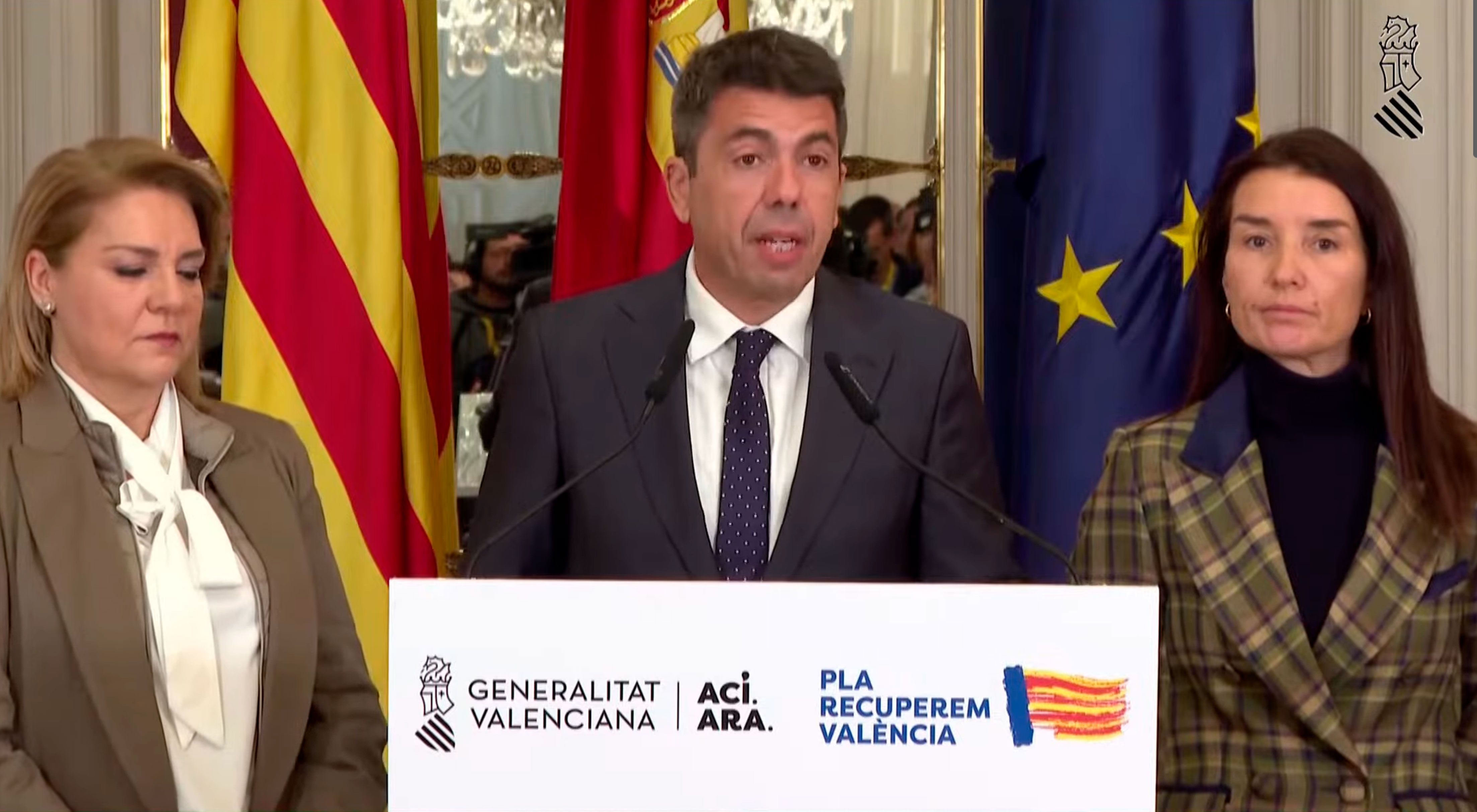 Mazón anuncia su pacto con Vox.