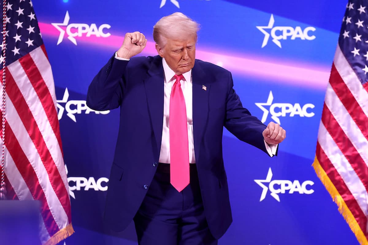 Otra bala en el pie: Trump apunta a los chips estadounidenses