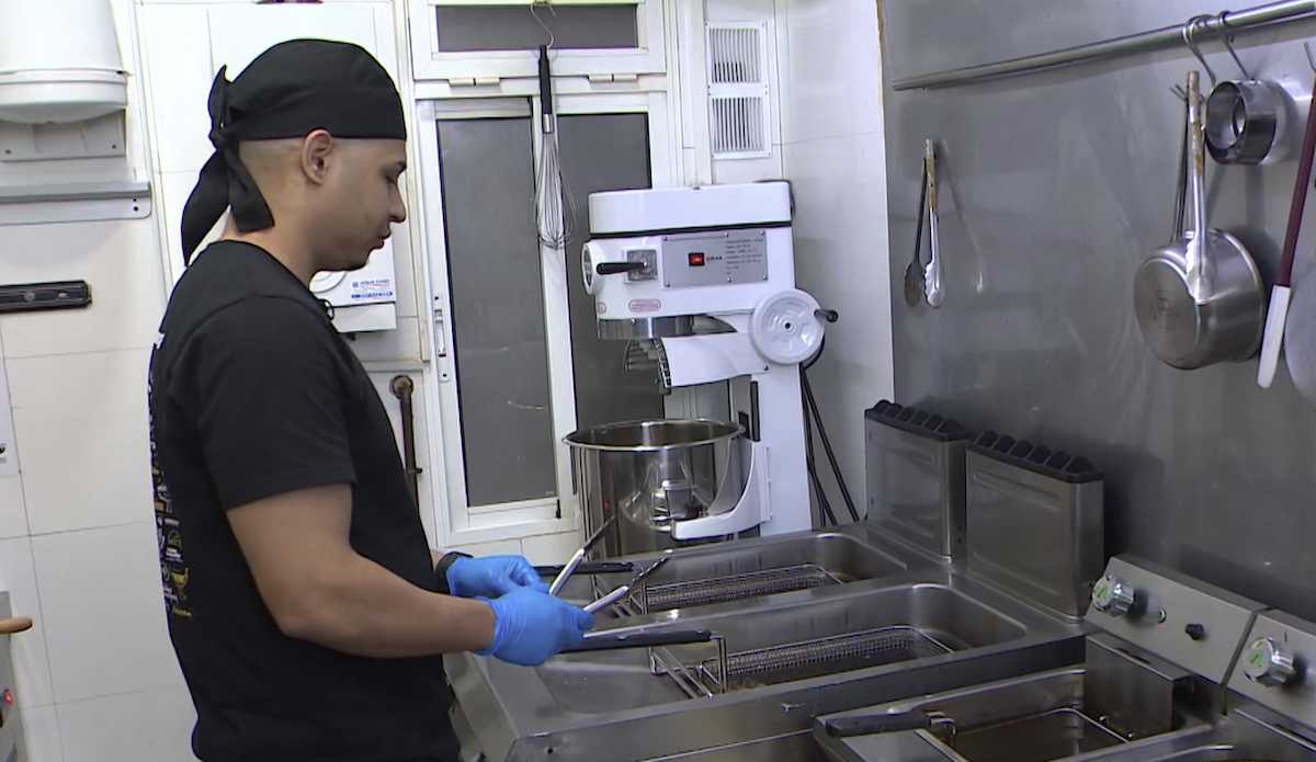 El cocinero Jonny Tabares, en un programa de Televisión Española.