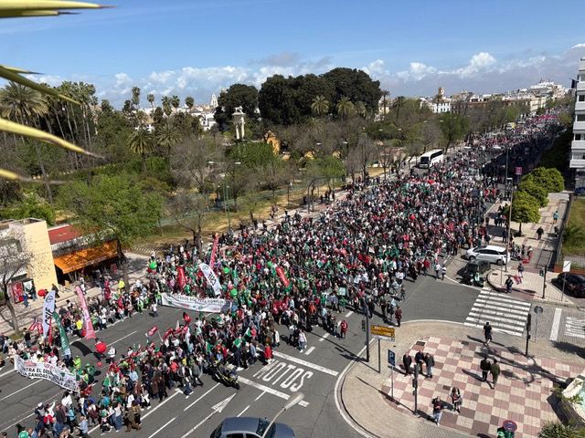 Manifestación Sevilla interior 1