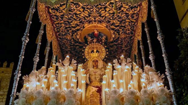 María Santísima de la Esperanza Macarena María Santísima de la Esperanza Macarena