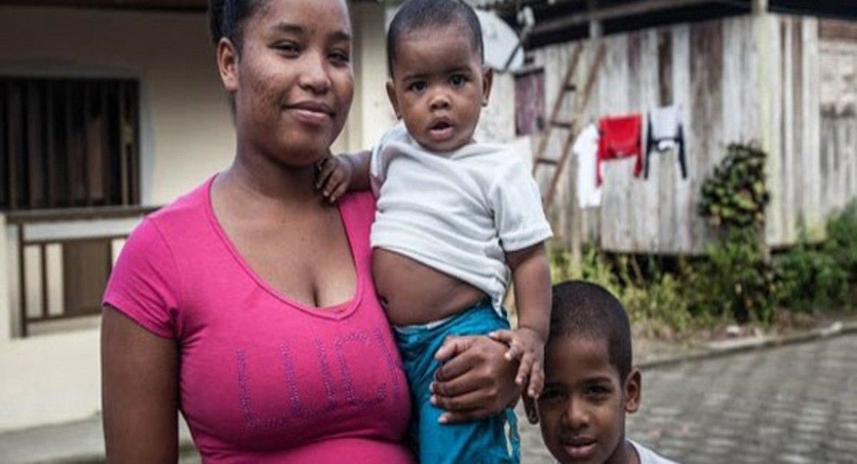 Familia de afrodescendientes en Colombia siguen enfrentándose a la injusticia | Foto: Foto UNFPA/Daniel Baldotto