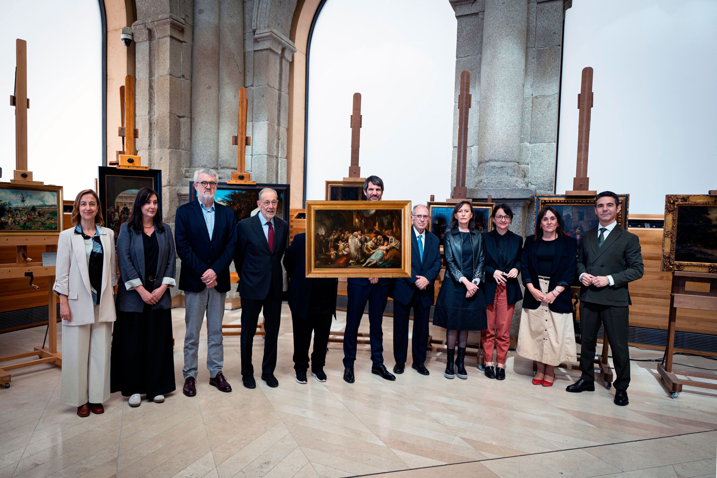El ministro de Cultura, Ernest Urtasun, ha presidido hoy en el Museo del Prado el acto de restitución a la familia de Pedro Rico de los cuadros pertenecientes a su colección que fueron incautados por el gobierno republicano para su protección durante la Guerra Civil y que nunca fueron devueltos por el franquismo.