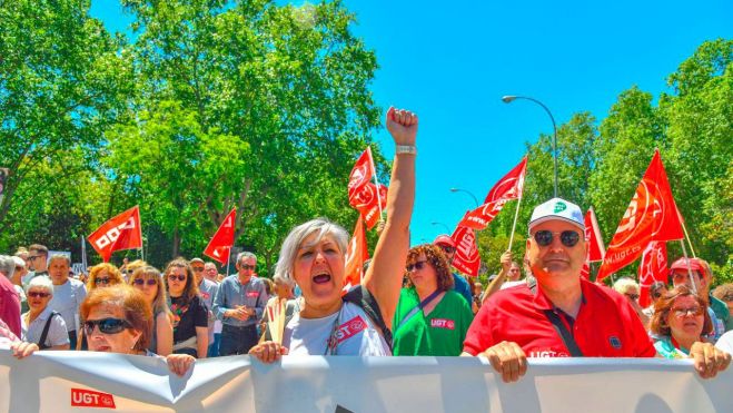 Laura Muñoz, secretaria de Políticas Sociales de UGT Madrid, en la manifestación por la sanidad pública en Madrid, foto Agustín Millán