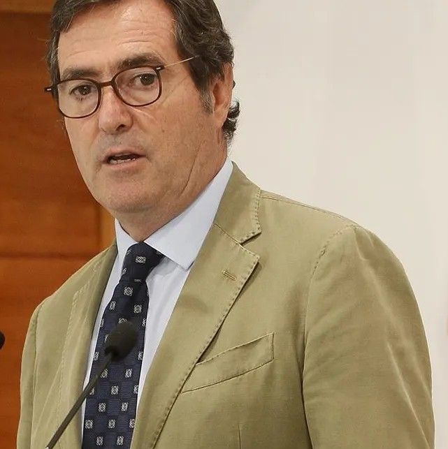 Los corruptores del Ibex35 tienen lacayos