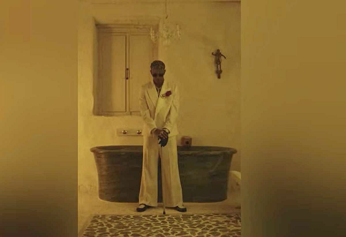 Lamine Yamal durante la performance por su 18 cumpleaños