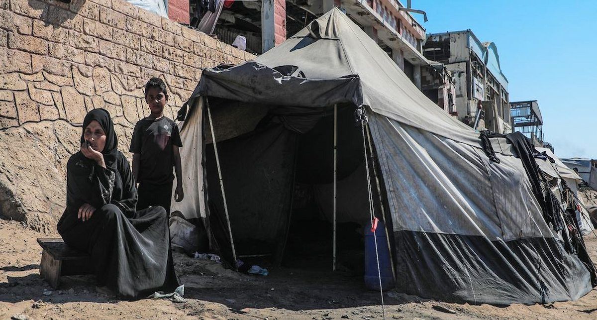 Huir es morir igual: Israel empuja a Gaza al abismo humanitario