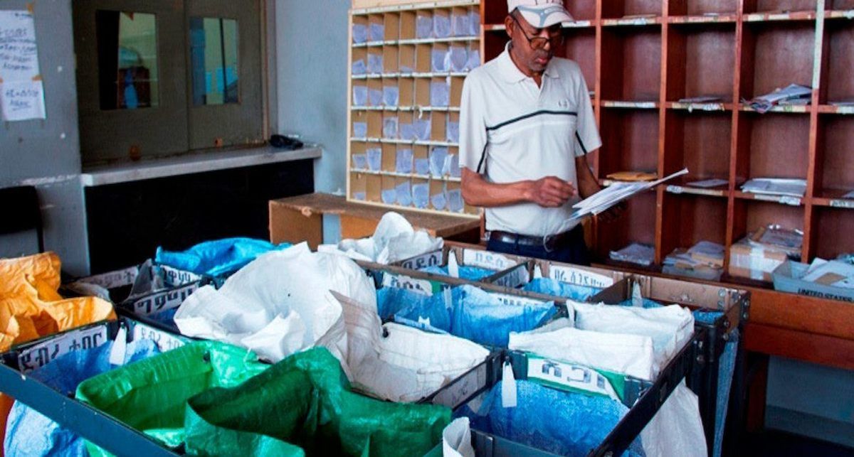 Los aranceles estadounidenses causan una crisis en el tráfico de correo internacional. | Foto: Unión Postal Universal