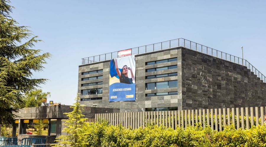 El Ayuntamiento de Pozuelo decreta el cierre definitivo del centro de refugiados CREADE y exige el realojo de más de 400 personas. Fuente: Ayto Pozuelo