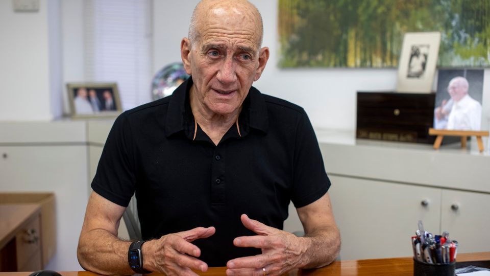 Ehud Olmert,  ex primer ministro israelí foro