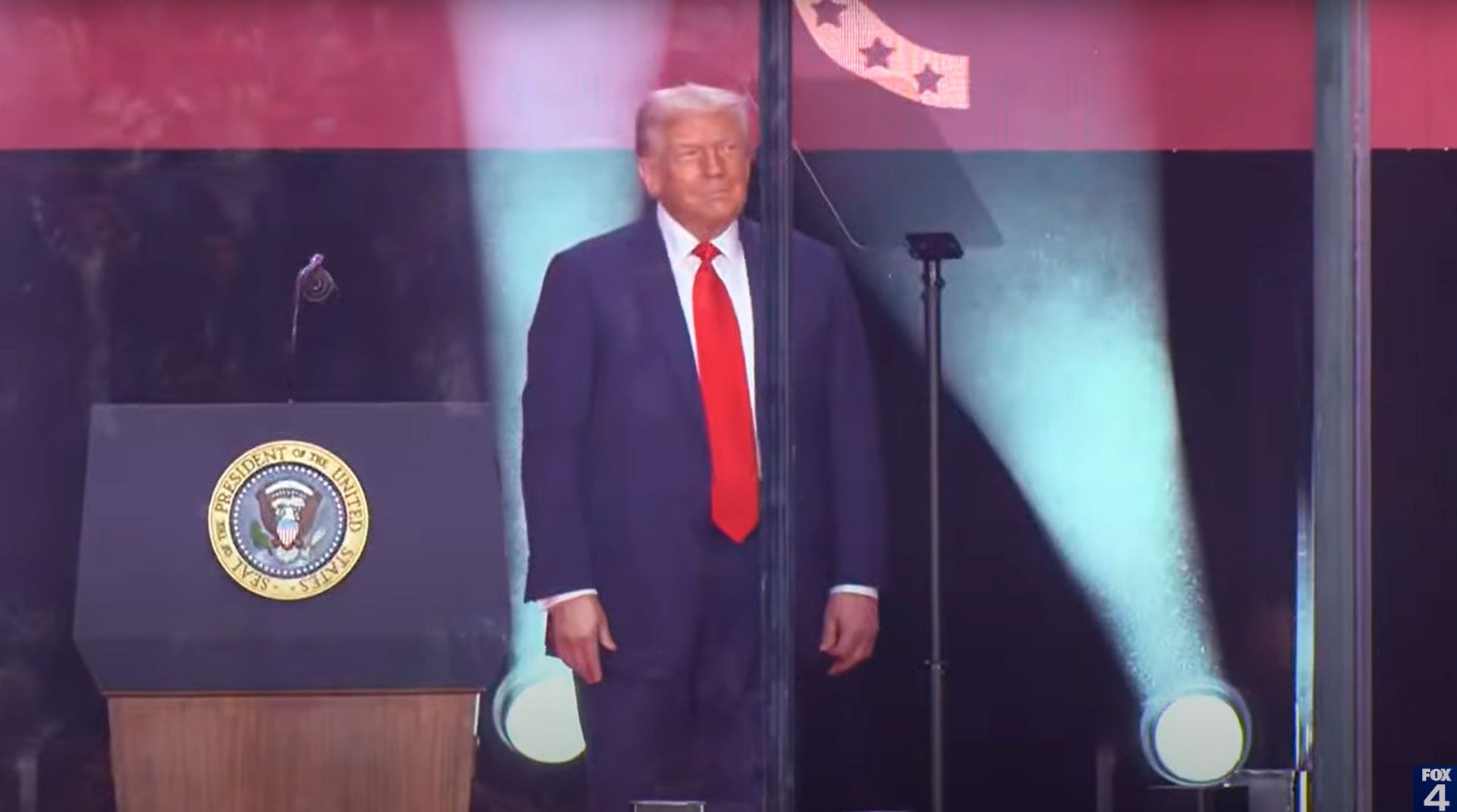 Donald Trump en el funeral de Charlie Kirk