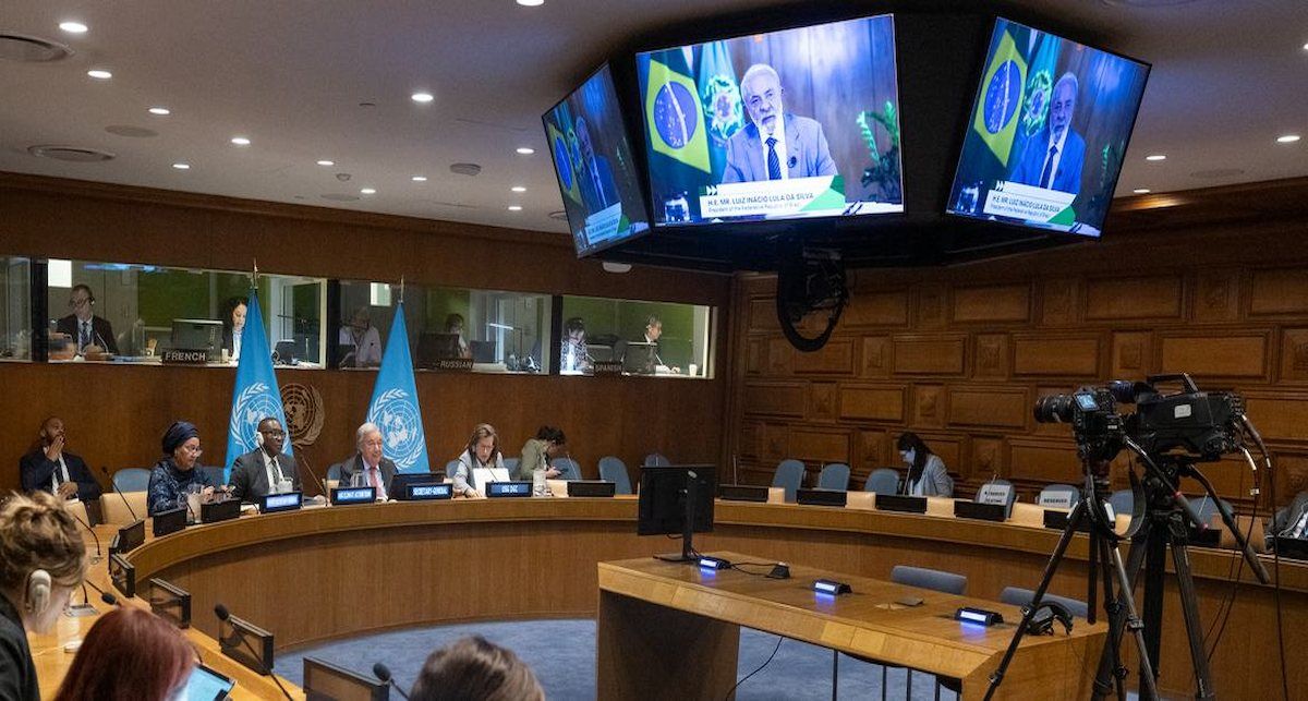 El Presidente brasileño Luiz Inácio Lula da Silva se dirige a los líderes mundiales en una reunión virtual sobre acción climática mientras China anuncia que reducirá entre un 7 y un 10% sus emisiones para 2035. | Foto: ONU/Eskinder Debebe