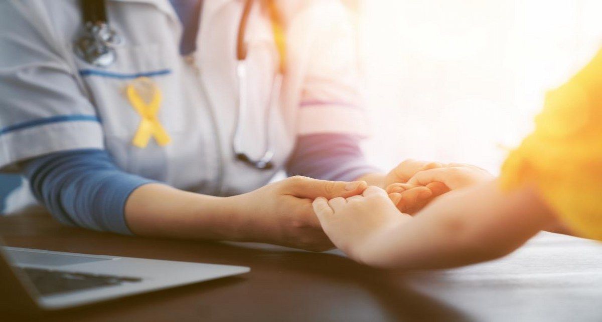 Se estima que en 2022 se diagnosticó cáncer a unos 13.800 niños y adolescentes (6.200 niñas y 7.600 niños) de entre 0 y 19 años en los países de la UE. | Foto: Konstantin Yuganov / Adobe