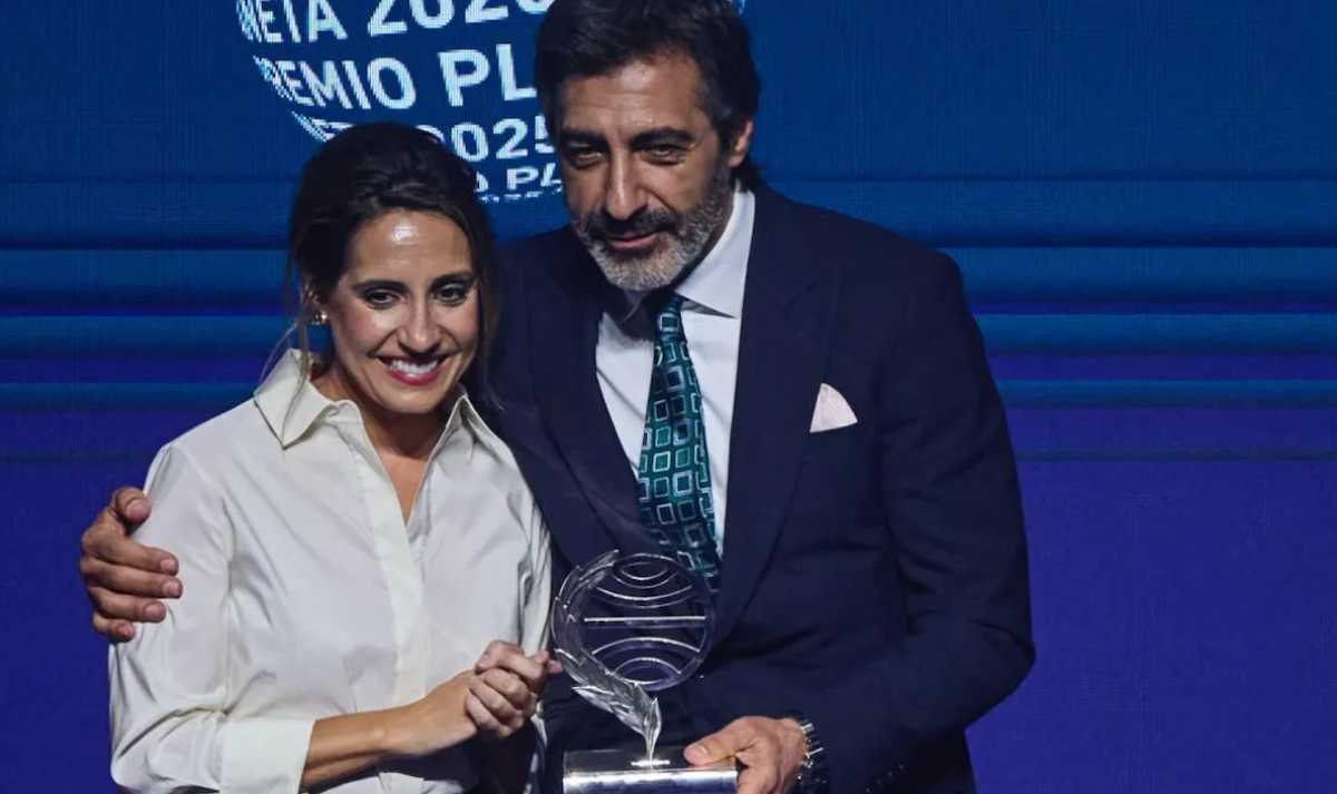 Juan del Val y Ángela Banzas tras el fallo del premio