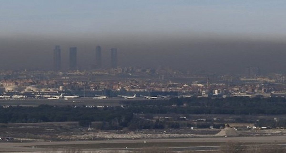 Durante 2025, los niveles de ozono han sido los más altos de la última década, desde el año 2015, como consecuencia de las dos intensas y prolongadas olas de calor del verano, el más cálido desde que se dispone de registros. | Foto: Ecologistas en Acción Durante 2025, los niveles de ozono han sido los más altos de la última década, desde el año 2015, como consecuencia de las dos intensas y prolongadas olas de calor del verano, el más cálido desde que se dispone de registros. | Foto: Ecologistas en Acción