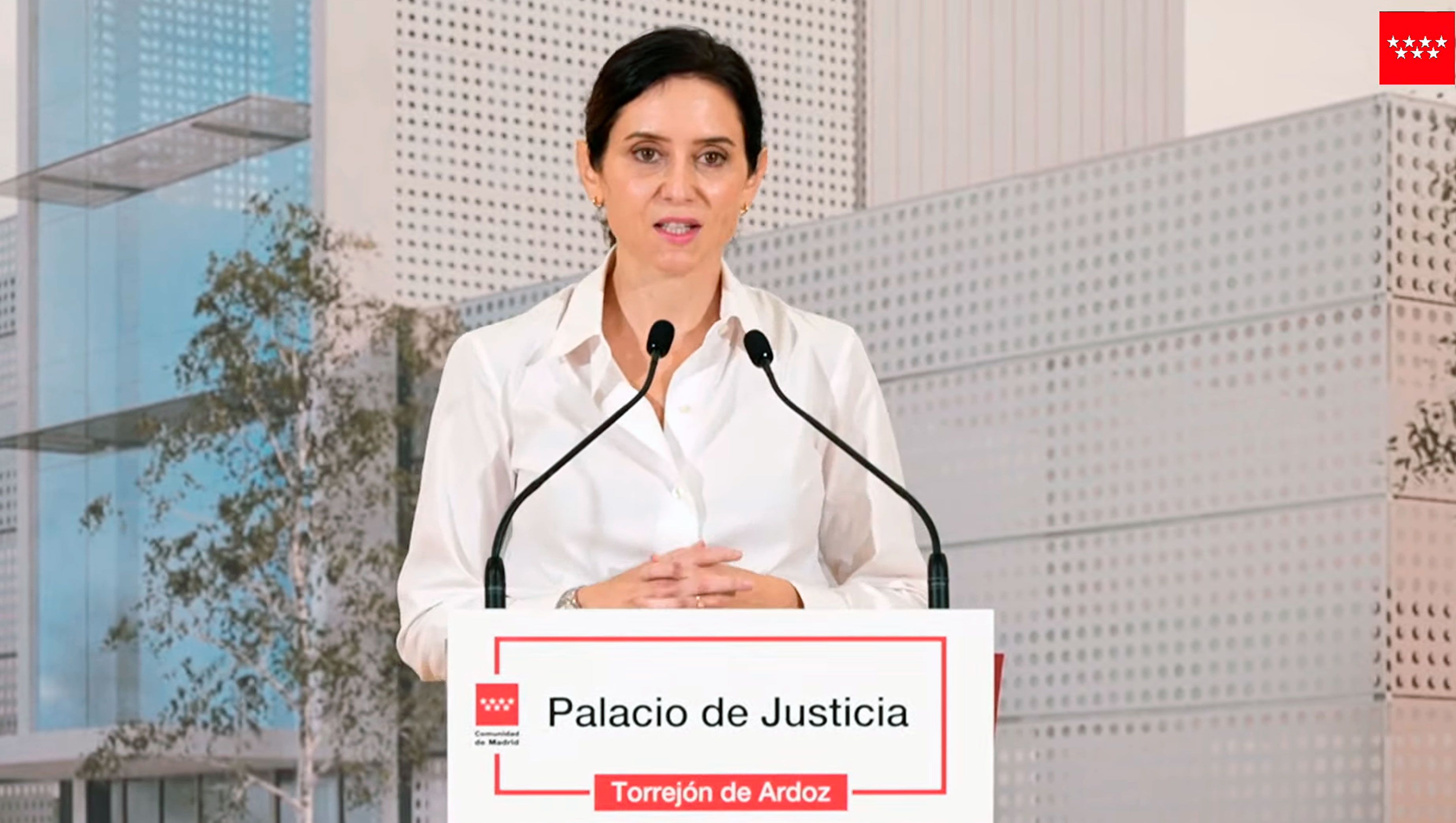 La presidenta de la Comunidad de Madrid, Isabel Díaz Ayuso, tras inaugurar el Palacio de Justicia en Torrejón de Ardoz La presidenta de la Comunidad de Madrid, Isabel Díaz Ayuso, tras inaugurar el Palacio de Justicia en Torrejón de Ardoz