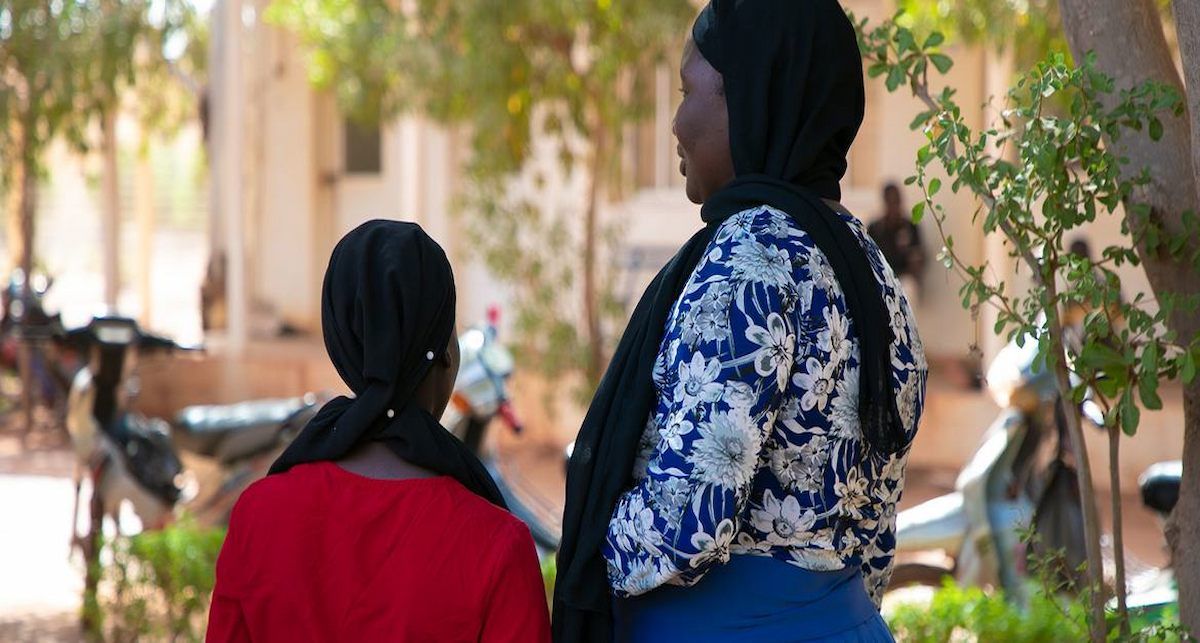 Más del 40% de las organizaciones han reducido o clausurado servicios vitales como refugios, asistencia legal, apoyo psicosocial y atención sanitaria debido a brechas inmediatas de financiación.| Foto: UNFPA/Amadou Maiga Más del 40% de las organizaciones han reducido o clausurado servicios vitales como refugios, asistencia legal, apoyo psicosocial y atención sanitaria debido a brechas inmediatas de financiación.| Foto: UNFPA/Amadou Maiga