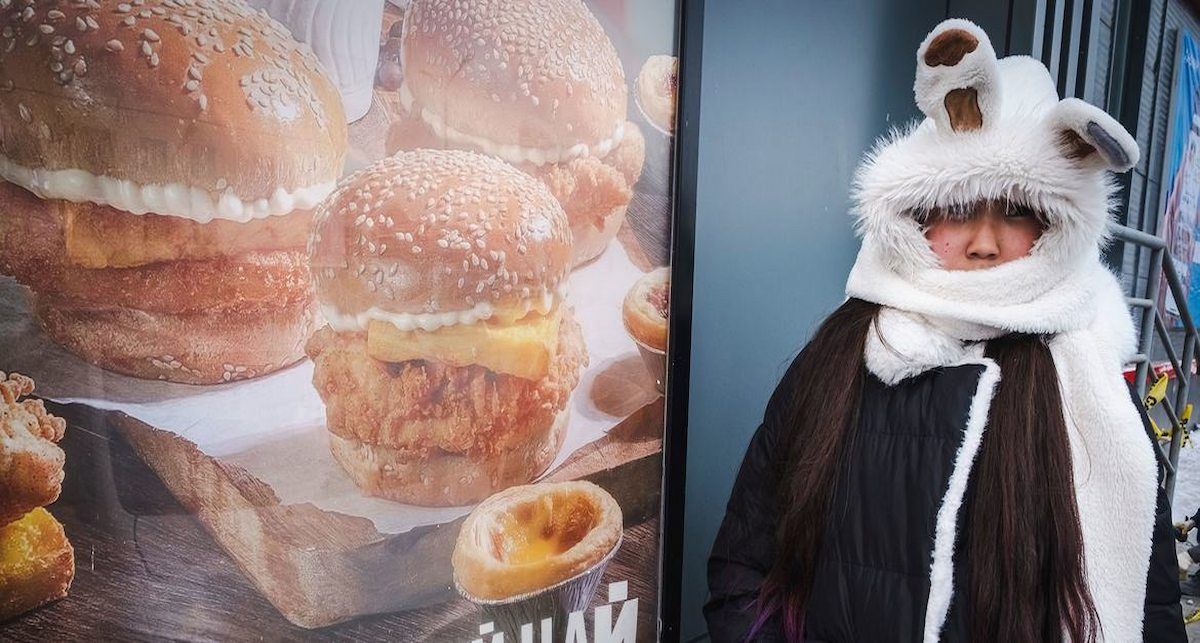 La comida rápida es una de las principales causas de la obesidad infantil, incluso en Mongolia. | Foto: UNICEF/Vlad Sokhin
