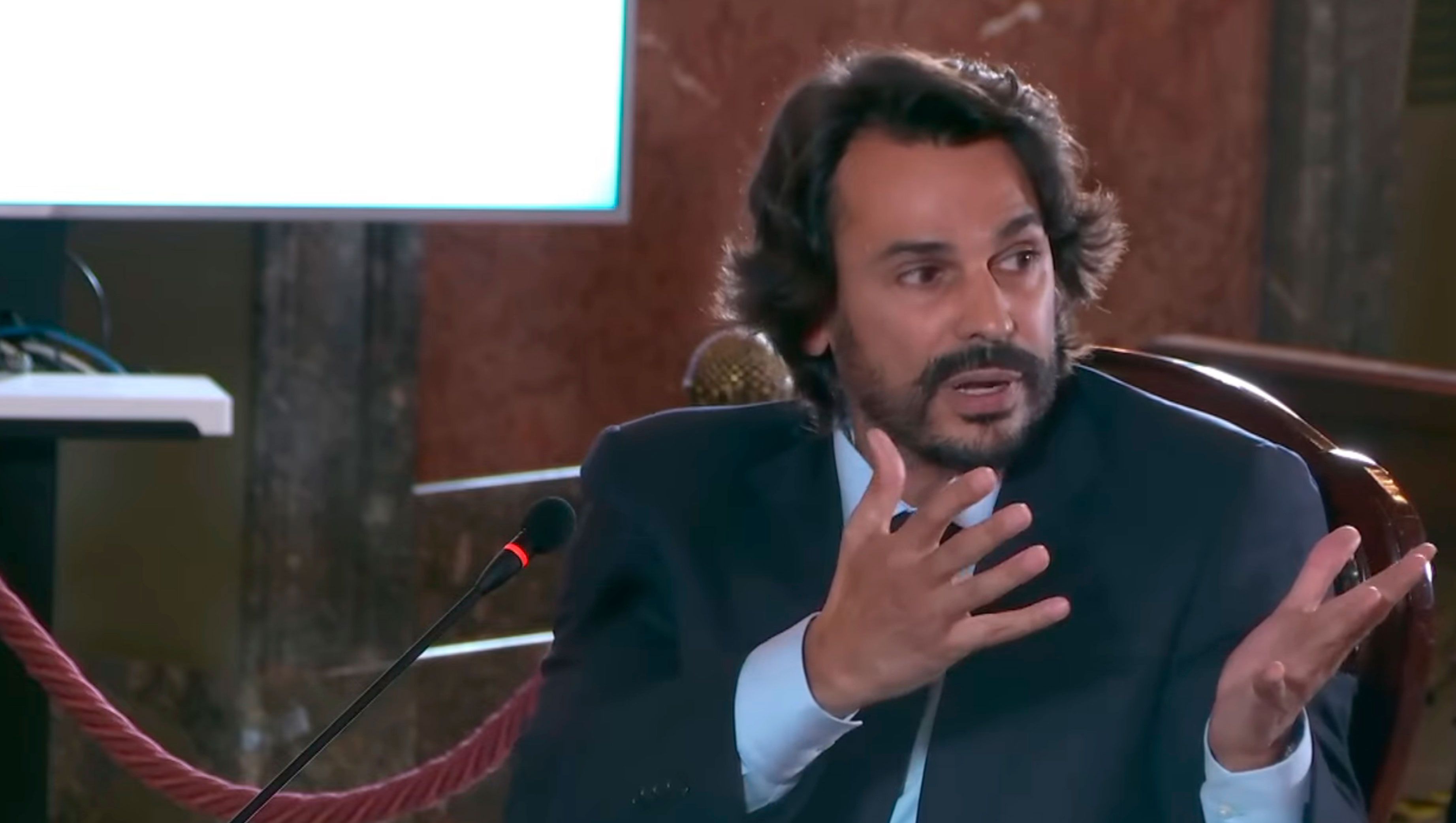 La pareja de la presidenta de la Comunidad de Madrid, Alberto González Amador, durante su declaración ante el Supremo por el caso del fiscal general este martes.