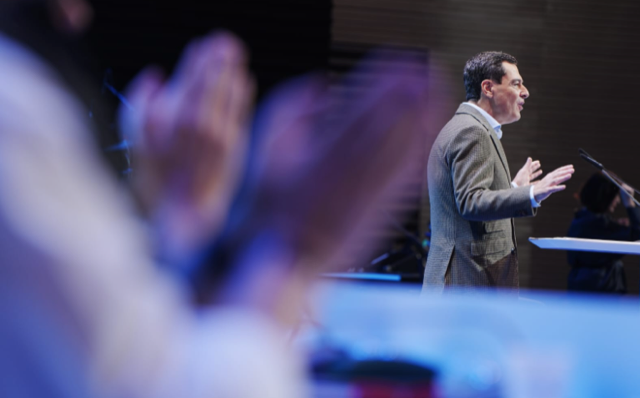 Moreno Bonilla, aplaudido por los compromisarios del congreso regional celebrado este pasado fin de semana.