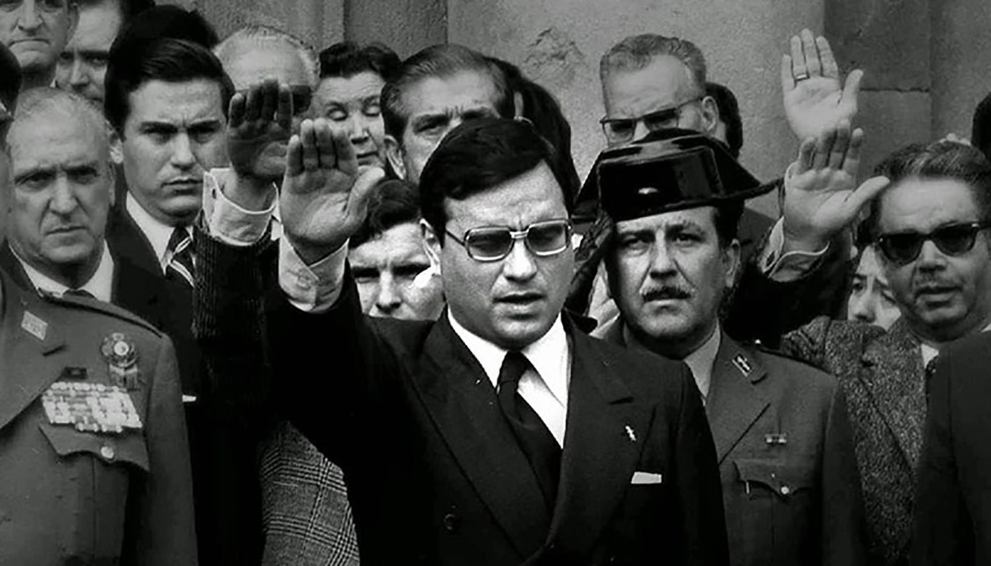 La primera grieta judicial contra el franquismo la declaración de Martín Villa y un policía militar devuelve a España ante su propia deuda democrática