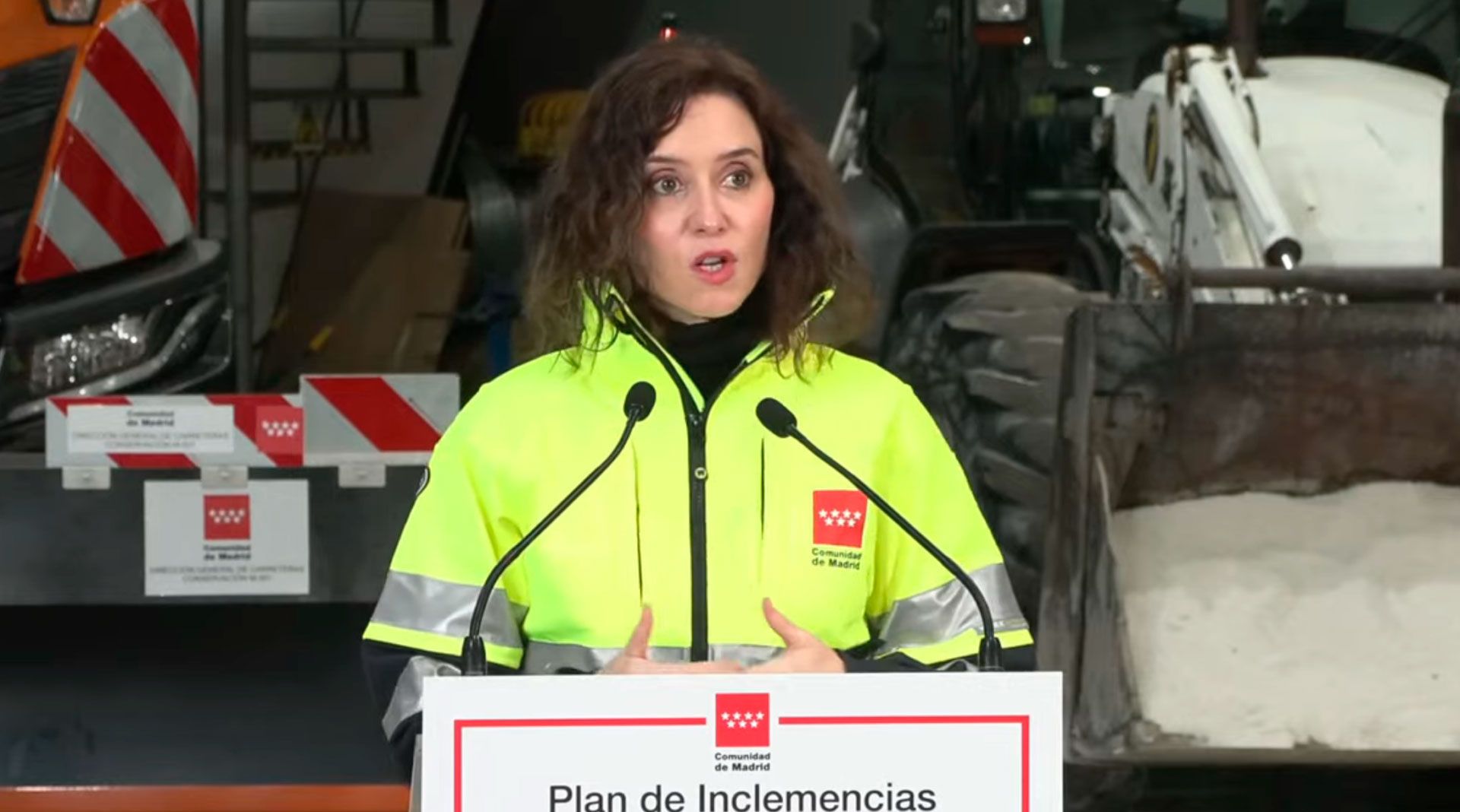 Isabel Díaz Ayuso, en la presentación del Plan de Viabilidad y Protección Civil ante Inclemencias Invernales 2025/26 en el Centro de Conservación de Carreteras de Villaviciosa de Odón