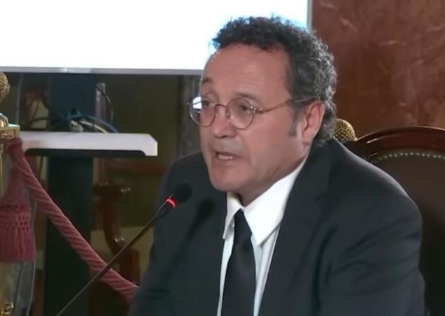 Un correo filtrado, una nota aclaratoria y una explosión innecesaria