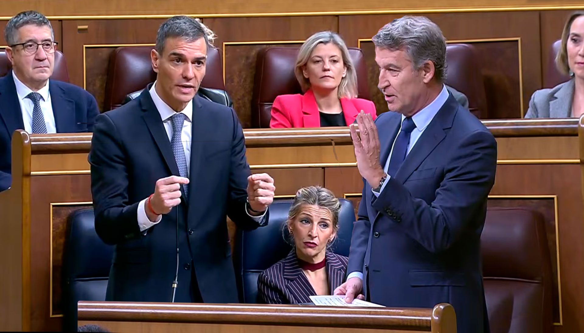Pedro Sánchez y Alberto Núñez Feijóo en la sesión de Control esta mañana