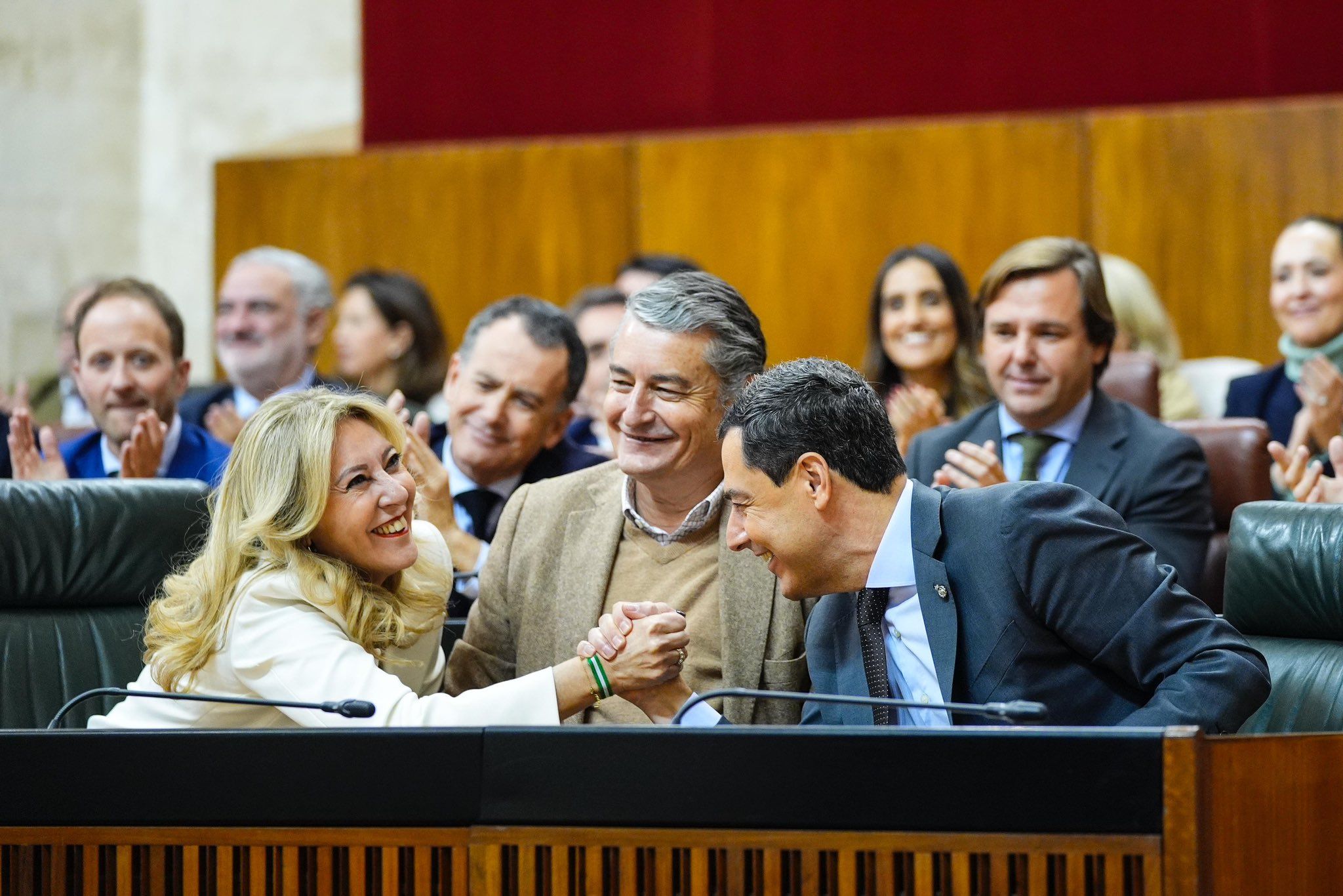 Moreno Bonilla y Sanz en el Parlamento