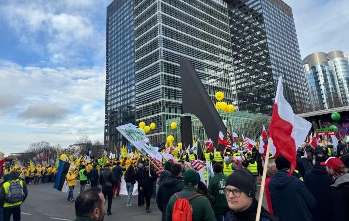 Luchas agrarias unitarias recorren la Europa desunida