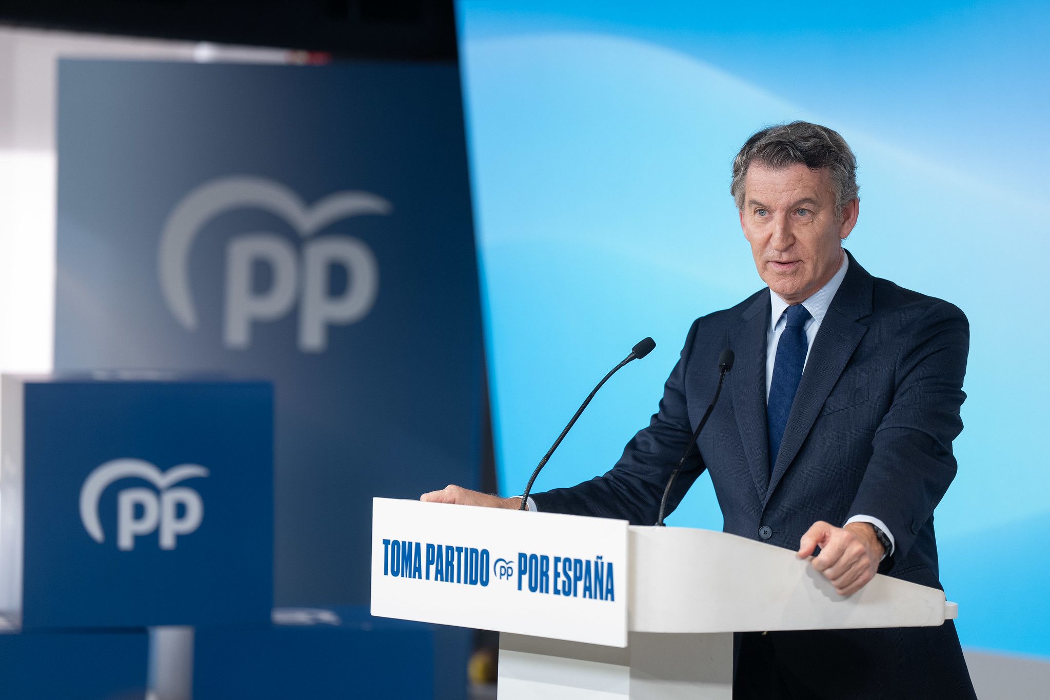 Feijoo normaliza ultraderecha